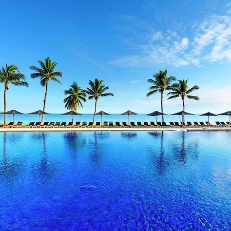 Hilton Fiji Beach Resort And Spa Denarau Island Exterior photo The pool at the Sheraton Nha Trang Hotel & Spa Resort